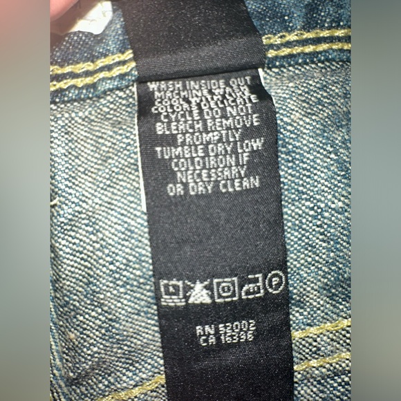 DKNY Mens  Straight Jeans  size 31x32, 5 Pocket Button Fly Denim - Picture 8 of 12